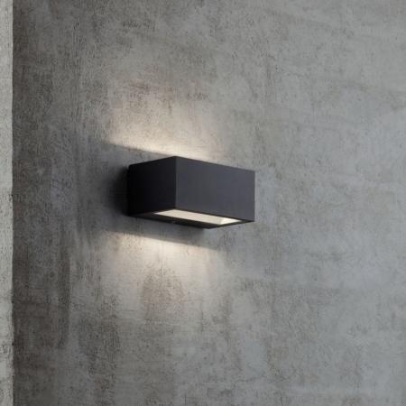 Eckige Wandleuchte NENE innen & außen schwarz up&down