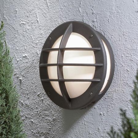 Schiffsleuchte Oden Wandleuchte Konstsmide 515-752 schwarz lackiertes Aluminium, opales Acrylglas, handmade in EU