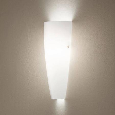 Dedalo Glas Wandleuchte in Weiss für feuchtere Umgebungen geeignet IP44 von Fabas Luce