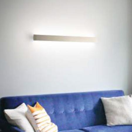 Lotus Wandleuchte mit warmweißer LED in Gold edelmatt Fabas Luce