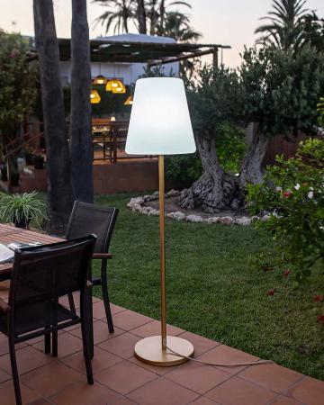 New Garden LOLA SLIM 180 IN&OUT Stehlampe RGBW messing Akku USB Fernbedienung
