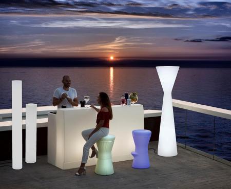 New Garden Säulenförmige Akku LED Outdoor-Standleuchte FITY 160 RGB dimmbar mit  Fernbedienung - Höhe: 160 cm - kaltweisses & RGB-Licht