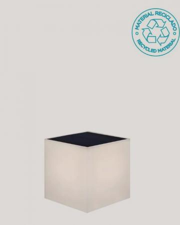 New Garden WALLY 18 Außenwand Solar Leuchte in Würfelform mit Dämmerungssensor IP65