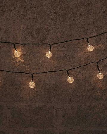 New Garden Lichterkette GRISELDA  IP44 mit Solar 266,6 cm lang, warmweißes Licht mit 20 Kugeln Ø2,3cm