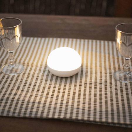 New Garden COCO LED Pool-Lampe Akku Fernbedienung warmweißes und Multicolor RGB Licht IP68 inklusive Haken und Magnet