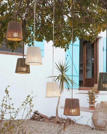 New Garden CONTA Mini LED Akku-Hängeleuchte USB-Aufladung, Fernbedienung, IP54 - aus recyceltem PVC mit warmweißem Licht  Ø 14,5 - Farbe Weiches Grün