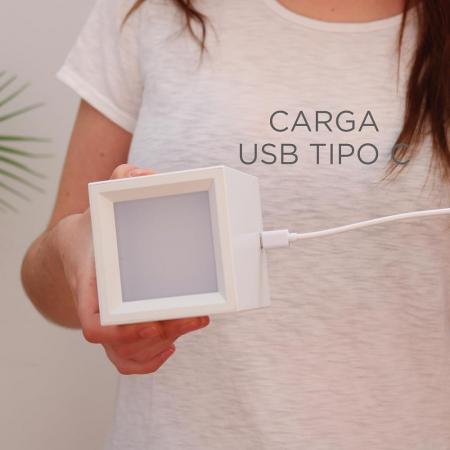 New Garden LED Wandleuchte Eckig kabellos USB weiß