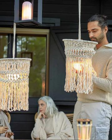 New Garden MYKONOS LED Akku-Hängeleuchte mit Fernbedienung, USB IP54 - aus weißer Baumwolle