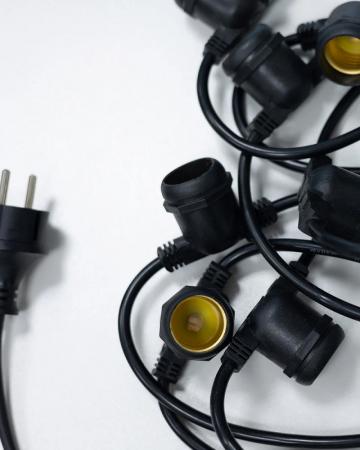 New Garden ALLEGRA Lichterkette SCHWARZ 220V mit E27 Fassung, ohne Leuchtmittel