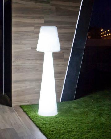 New Garden Lola 110 Stehlampe Akku USB Fernbedienung kaltweißes und farbiges Licht