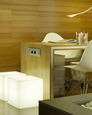 New Garden CUBY 53 Leuchtwürfel & Beistelltisch in weiss 230V Höhe 53cm Lichtfarbe Tageslicht - Länge Kabel 2 m