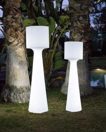 New Garden Oudoor Stehlampe Grace 170 weiß 230V kaltweißes Licht 170cm Innen & Außen IP65