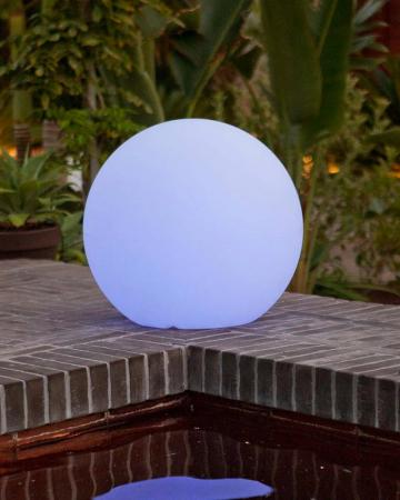 New Garden BULY 20 AUTOMATIC RGBW LED-Garten Kugel Pool schwimmend Solar Akku IP68