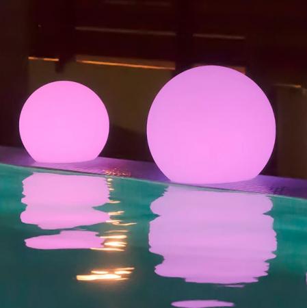 New Garden BULY 30 Solar LED-Garten Kugel IP68 Durchmesser: 30 cm RGB und warm- unfd kaltweißes Licht, Mit Erdspieß