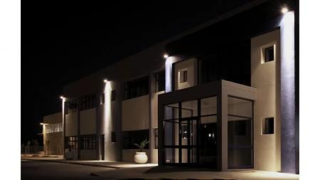 Philips LED-Scheinwerfer Projectline 150W 3000K warmweißes Licht IP65