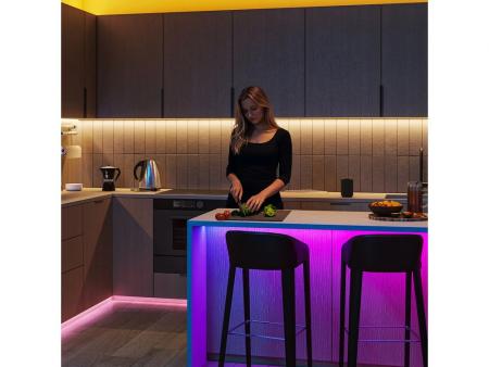 PHILIPS WiZ Smart LED RGB A60 12,5W wie 100W E27 1521lm 2200–6500K Matter dimmbar