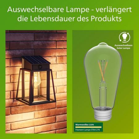 Philips Solar Wandleuchte Lysin in Schwarz mit Bewegungssensor UltraEfficient in klassischer Laternenform - 2700K warmweißes Licht, austauschbare Solarlampe