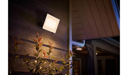 Philips Lois ultraeffizienter Flutlichtstrahler für den Außenbereich - 24 Watt, 3000K warmweißes Licht, Anthrazit