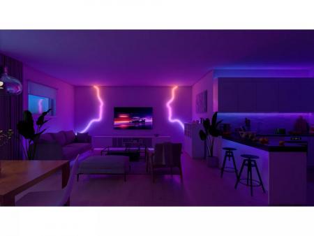Philips Hue Essential Flex Lightstrip 5 m, RGB, flexible Innenbeleuchtung, App- und Sprachsteuerung, kompatibel mit Alexa, Google Assistant und Apple Home