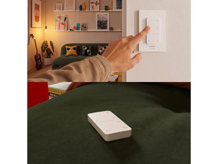Philips WiZ Smart Dimmer Switch – Kabelloser Dimmschalter mit 8 Tasten, 4 Lichtszenen, Weiß
