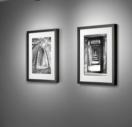 Helestra 2er LED Strahlermodul und Mittelgehäuse in mattschwarz dimmbar