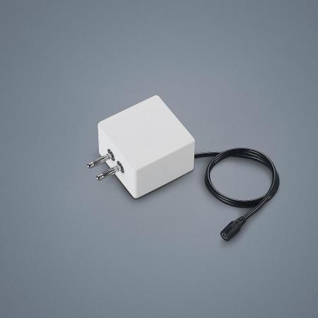 Helestra Vigo Endstück mit Kabeleinspeisung / Endeinspeisung (extern) mattweiß