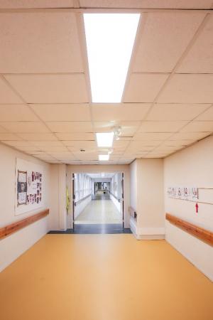 LEDVANCE LED PANEL Compact 1200x300 UGR<19 35W 4000K - Gute Entblendung U19