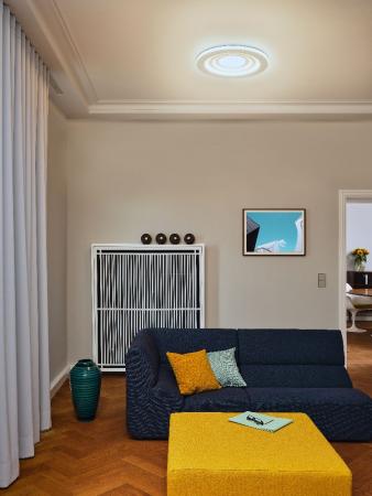 Osram LED-Deckenleuchte Orbis Spiral Loop Round 505mm 42W weiß Warmweißes Licht - direktes & indirektes Licht, sehr homogene Lichtverteilung