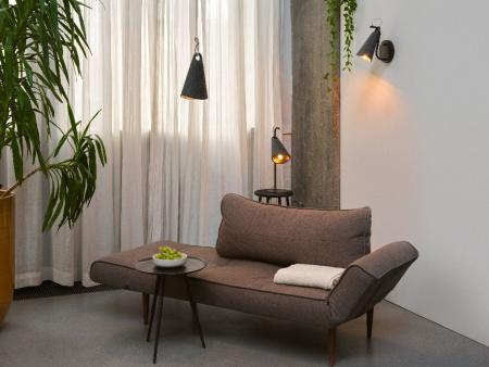 OSRAM Wandleuchte Decor Bell Wall in Schwarz mit E27 Fassung - Leuchtenschirm aus recyceltem Material