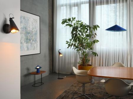 OSRAM Wandleuchte Decor Bell Wall in Schwarz mit E27 Fassung - Leuchtenschirm aus recyceltem Material