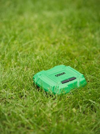 OSRAM SMART+ RF SOIL MOISTURE SENSOR Green - Misst die Bodenfeuchtigkeit sowie die Bodentemperatur und sendet die Daten automatisch an das SMART+ Bewässerungssteuergerät