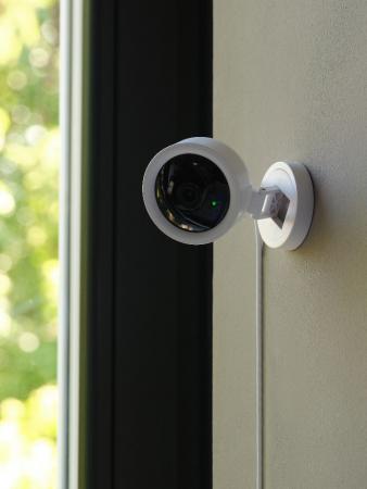 OSRAM SMART+ WiFi Überwachungskamera - Kamera für In- und Outdoor