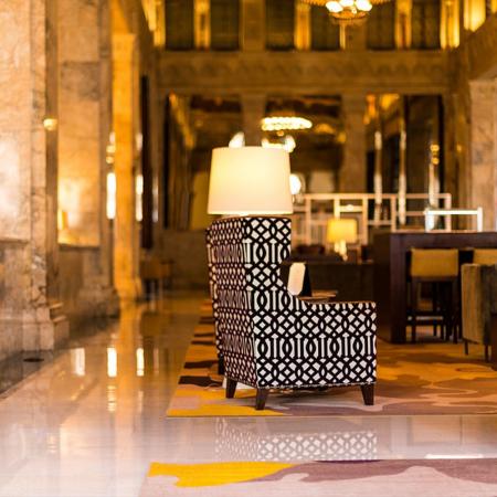 Ledvance E14 LED Classic P 25 Filament Lampe klar 1,8W wie 25W 2700K warmweißes Licht