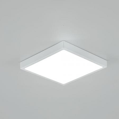 EVN LED Decken- und Wandleuchte quad. weiß IP20 18W 4000K- neutralweiße Beleuchtung