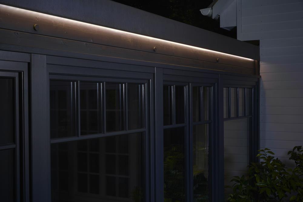 LEDVANCE Stripe Neon 5M 29W warmweiss 1000lm IP44 für innen und außen