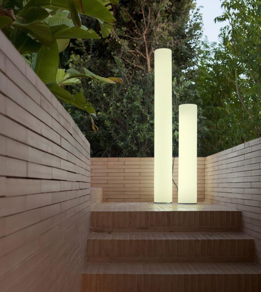New Garden Säulenförmige weisse LED Outdoor-Standleuchte FITY 160 warmweiss