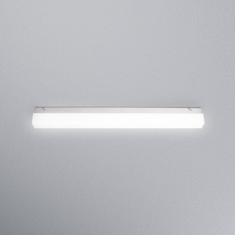 LED-Lichtbalken mit umschaltbarer Farbtemperatur fürs Badezimmer