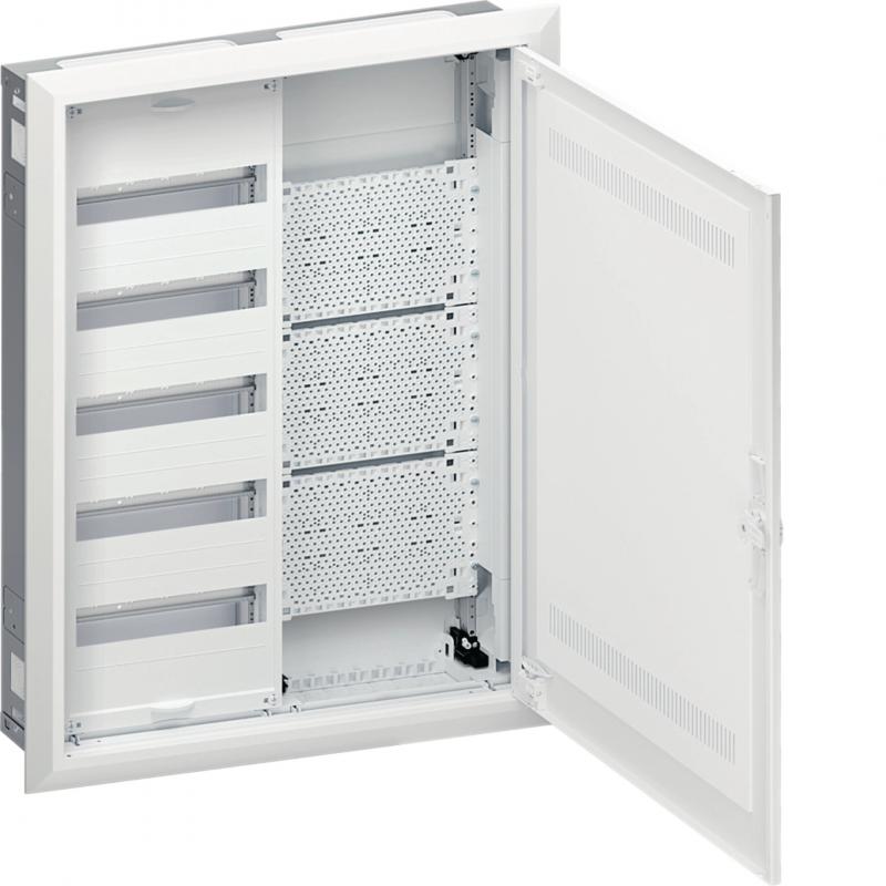 Hager Feldverteiler UP, IP30, SKII, 60 PLE + Multimediafeld, Nischenmaße 807x565