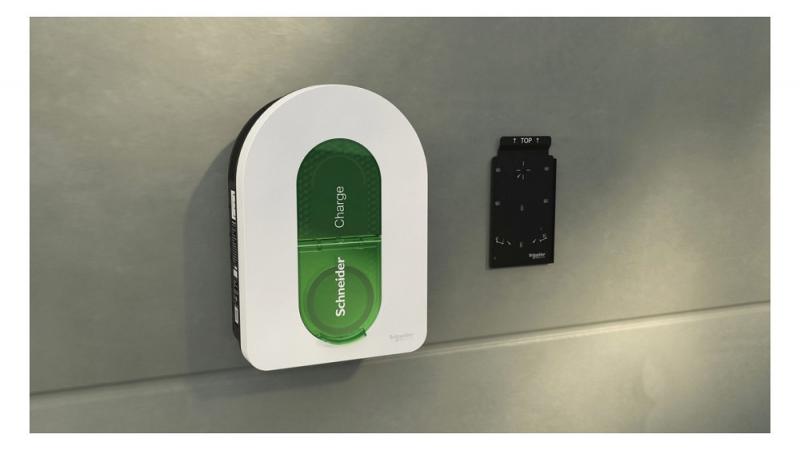 Schneider Charge 11 kW Wallbox Typ 2 mit 7 m Kabel, WLAN & App-Steuerung