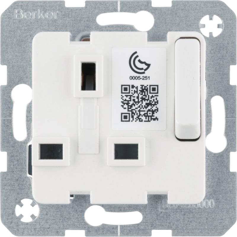 Berker 53420219 Steckdose British St.13A erh BS absch pw