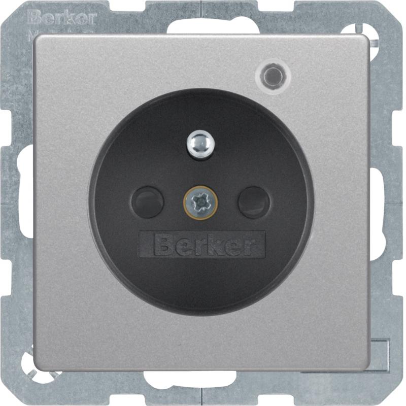 Berker 6765096084 Steckdose m SK-Stift LED Q.x alu