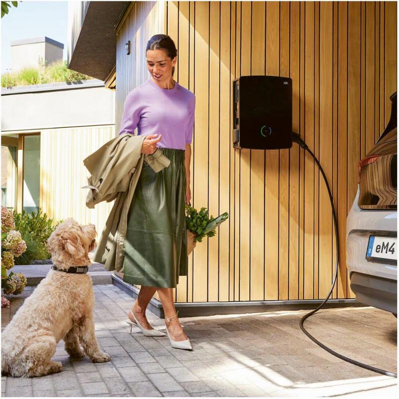 ABL eM4 Wallbox Twin reevB Ext M&E 2 x 22 kW | 2 x Typ 2 | MID | eichrechtskonform | RFID | OCPP 1.6