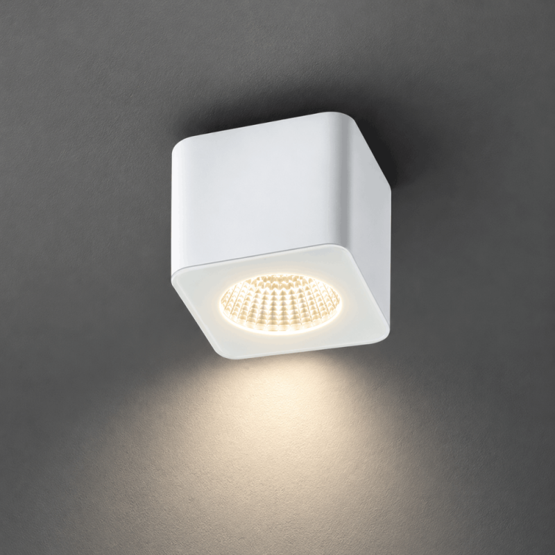 HELESTRA OSO 15/1552.07 LED Deckenleuchte 7,5 W 370 lm 2700 K Warmweiß CRI 90 IP44 dimmbar Mattweiß