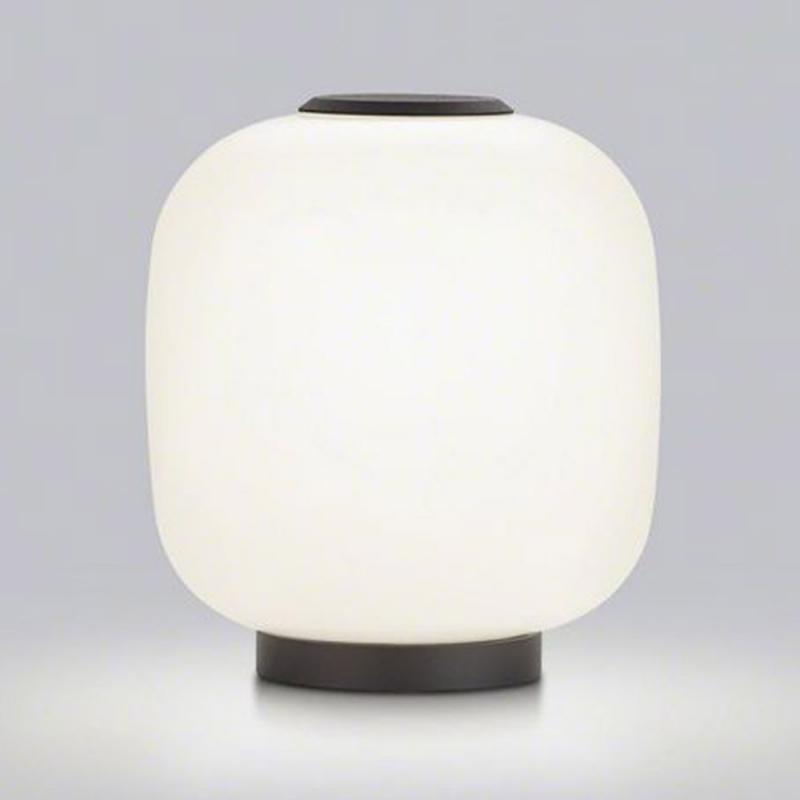 Helestra MILO Tischleuchte  mattschwarz mit Opalglas 270mm