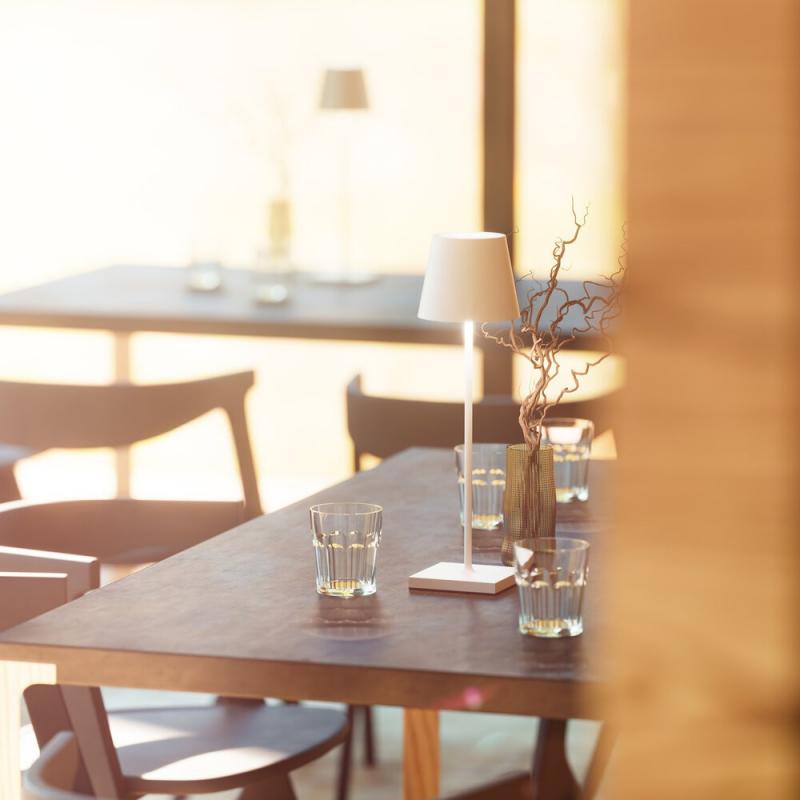 Sigor Akku-Tischleuchte Nuindie USB-C 380mm schneeweiß 2,2W FlexMood 2200K/2700K IP54 168/197lm Ra85