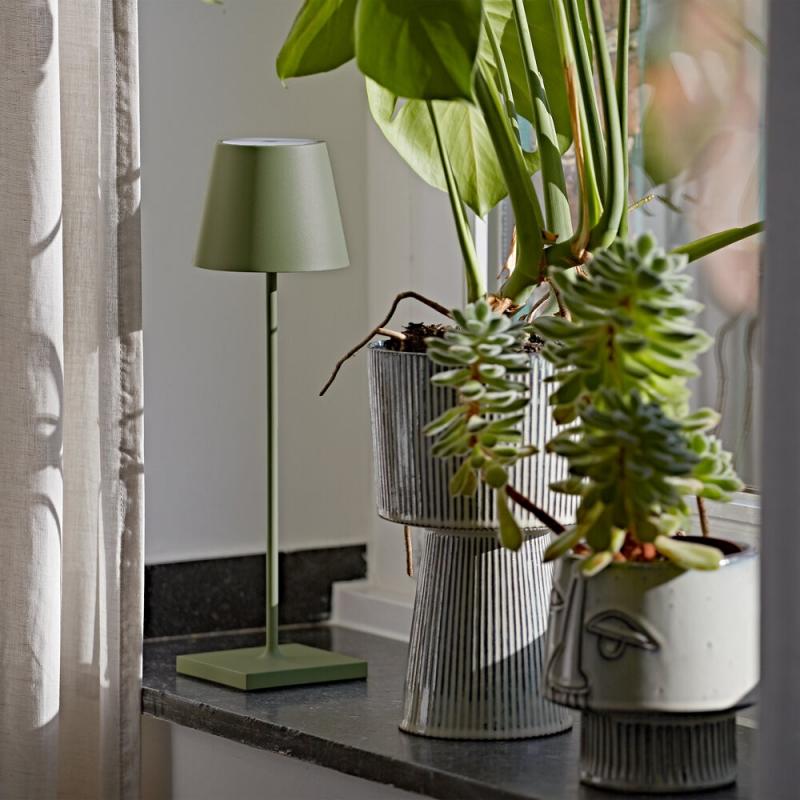 Sigor Akku-Tischleuchte Nuindie USB-C 380mm tannengrün 2,2W FlexMood 2200K/2700K IP54 168/197lm Ra85