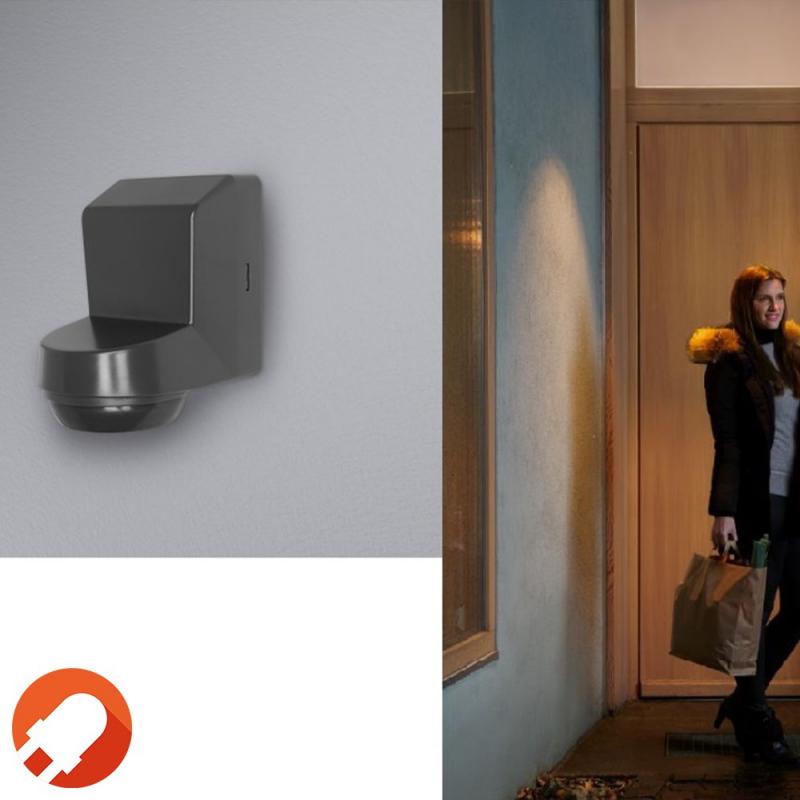 Nur noch angezeigter Bestand verfügbar:   LEDVANCE Sensor Wall 360° Outdoor Bewegungsmelder Aufbau IP55 grau
