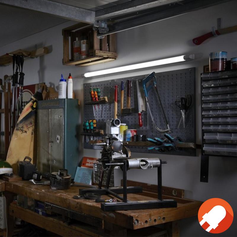 120cm OSRAM Lichtleiste LED Power Batten 25W 3000K warmweißes Licht