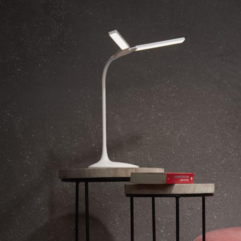 LEDVANCE PANAN Disc Double mobile LED-Tischleuchte Akku und USB-Ladekabel weiß