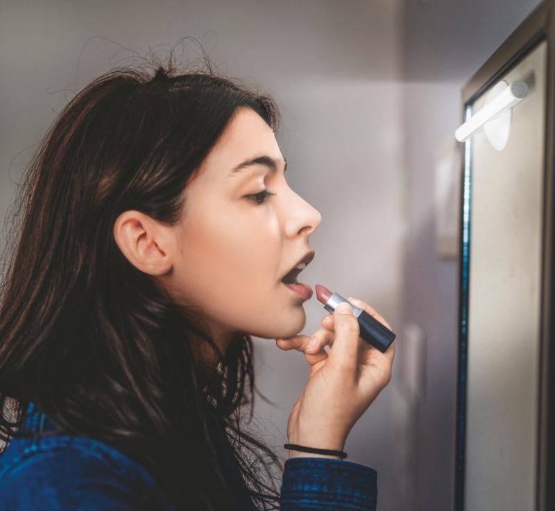 OSRAM Akku LED Spiegelleuchte Stixx aufladbar über USB mobil einsetzbar Badlampe